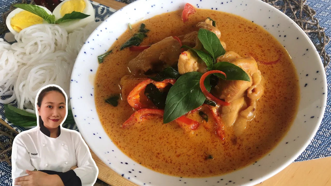 How to Make Thai Red Curry แกงเผ็ดไก่ (紅咖哩雞肉). 