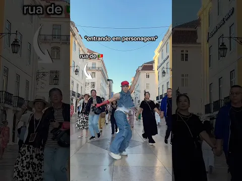 eu tinha MUITA vergonha 🥺🙏🏼 e dancei Sawadika - LISA na rua! 😮‍💨gostaram? ❤️ #shorts