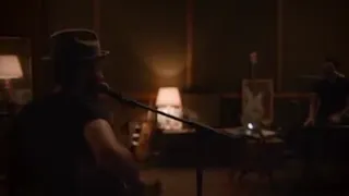 العمر بيعدي دندنها
