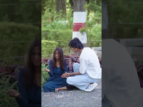 woh ladki pagal h tujhe maar degi