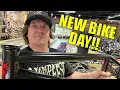 Flip from Albe s picks out everything for his new bike build