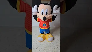 Head Shoulders knees Toes Mickey Mouse