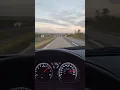 Download Lagu Nissan Versa 1.6 à 200 km/h acelerando tudo tentando buscar a C180