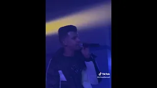 عصام صاصا انسان بس مليش اصحاب لايف دندنها