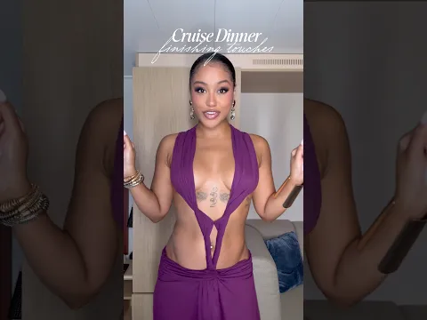 finishing touches for a night out 🧞💜💋
