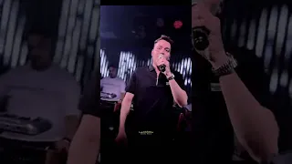 مين عليا ومين معايا كلها لابسه الوشوش اغاني عمر الكروان 