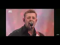 Kameron Marlowe Performs Fire On The Hillside And Strangers