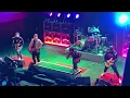 Download Lagu While She Sleeps - Rainbows (live in Prague 2024)