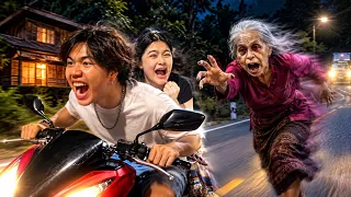 พวกเราออกไป 7-11 ตอนกลางคืนเจอคุณยายสปีดวิ่งตาม !!