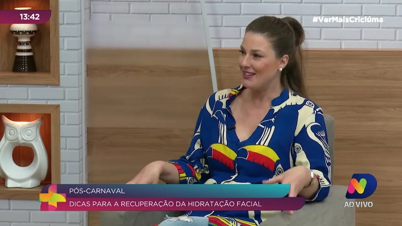 Ver Mais Transformação: como reidratar a pele do rosto após o Carnaval