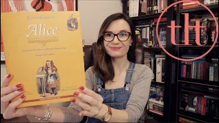 Alice no País das Maravilhas + Através do Espelho (Lewis Carroll) 🏴󠁧󠁢󠁥󠁮󠁧󠁿 | Tatiana Feltrin