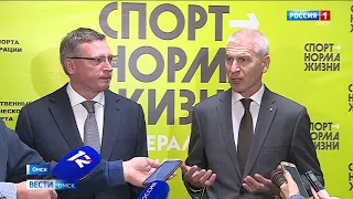 Министр спорта России принял участие в церемонии открытия легкоатлетического стадиона СибГУФКа в Омске