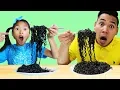 Lagu Wendy Pretend Play Wants to Eat Black Noodles