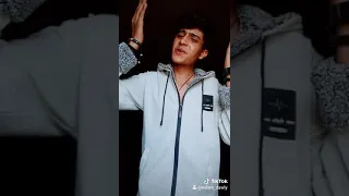 عشت معاكي ف روقان بعشق هواكي يابت بطلت اشرب دخان 