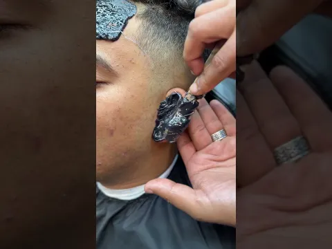 ودانه لزقت ف بعض بالشمع 😂✂️ #funny #funnyvideo #fun #status #story #fypシ #fyp #new #viral #bike