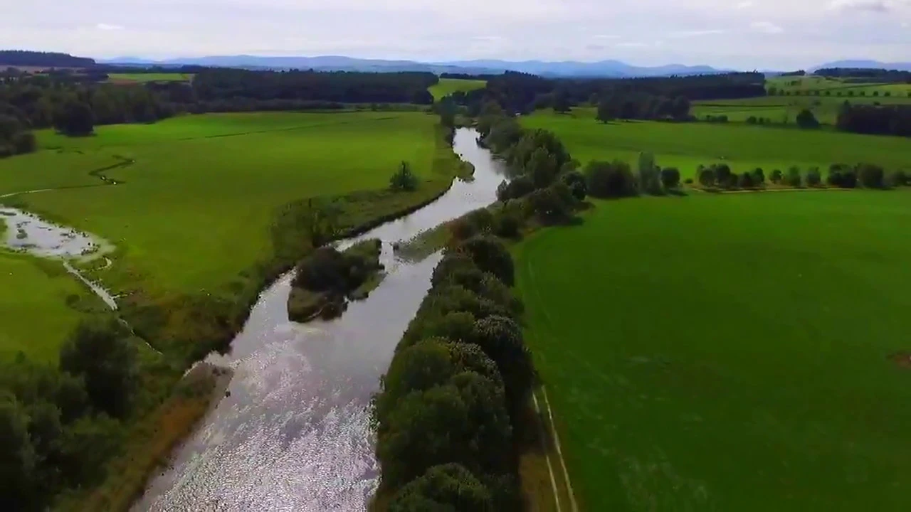 The river eamont meets the river Eden