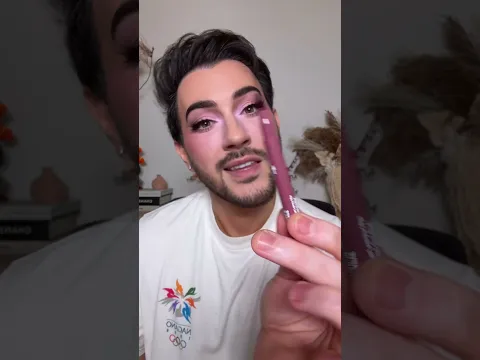 Huda beauty recalled their lip stains omg?!