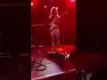 Download Lagu Nilüfer Yanya covers PJ Harvey’s “Rid Of Me” in Detroit 5/12/2022