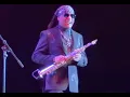 Download Lagu Gorgeous show opener into funky take on Stevie Wonder hit \