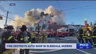 Fires destroys auto parts shop in Queens