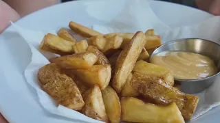 📱 Deep Frying Potato's For My Family