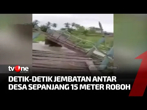 Jembatan Antar Desa Sepanjang 15 Meter Roboh