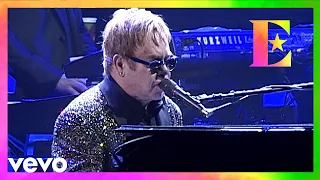 Download Elton John - All The Girls Love Alice (Allstate Arena, Chicago 2013) MP3