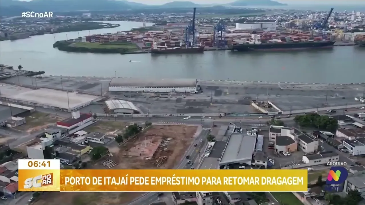 Porto de Itajaí solicita empréstimo para viabilizar serviço de dragagem