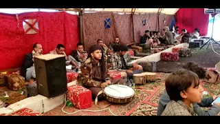 اداءالمنشدعبدالخالق باده واخيه عبدالحكيم في زامل مع الله ياربعي وناسي 