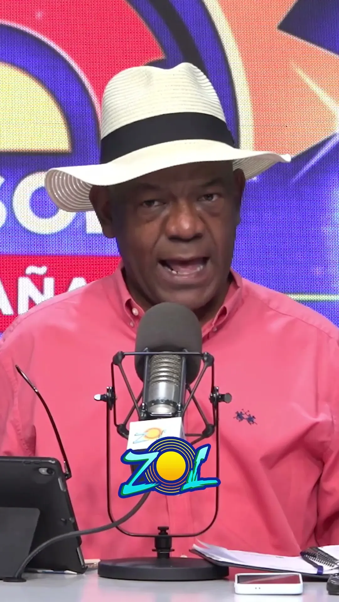 "PRESIDENTE, QUÍTELE LO DE ROBADOS"