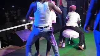 irabire umwana yatambishije natacha ibishirasoni jigijigi concert na barnaba ntivayri vyoroshe