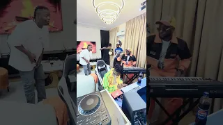 alujo yaapaa 