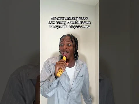 Martha Reeves national anthem be like 😂