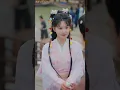 황태자가 적과 내통한다는 누명 쓰고 평민으로 강등된 뒤 출석 시스템 각성. 시스템으로 최강이 되어 궁궐로 돌아와 황제에 등극
