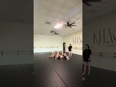 First dance of Khaos Dance Studio!