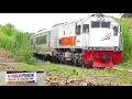Download Lagu Melihat kereta api sribilah premium tujuan akhir stasiun rantauprapat