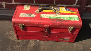 The Vintage Waterloo Industries Key To Quality Tool Box