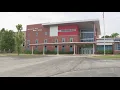 Hazelwood school board votes to start year with 100 online classes
