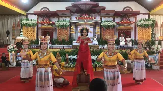 Download #torajadancing #torajaculture #dance Pengantin jadi penari pa’gellu’ (tari-tarian pa’gellu’ Toraja ) MP3