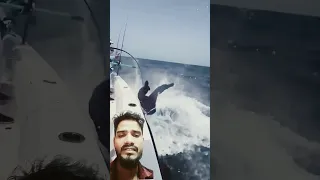 Dekhiae Samundar Mein Jaal Mein Machhali Fas Gai Hai 