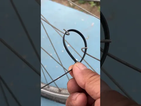 Every Cyclist should Know this Zip Tie Trick to Quickly Fix a