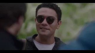 ملخص لأقوى المشاهد المضحكة لـ آسر ياسين من مسلسل بـ 100 وش 