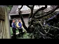 Rare Photos of Kurt Cobain s Lake Washington House Crime Scene 1994