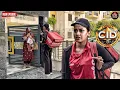 Download Lagu Delivery Girl बनके मुजरिम के घर नजर रखने पहुंची जब ऑफिसर श्रेया | CID | New Episode 2025