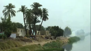 موسيقى بلد المحبوب محمد عبد الوهاب 