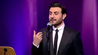 اقترب مني ترى الدنيا فرص وخذ من شوقي إذا شوفك نقص دندنها