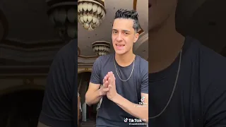 الفرق بين الدكاترة الطبيعي والدكاتره المصري 