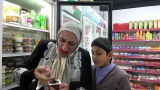 ابتهاج ملكةالدعايات اربد سوبر ماركت كورنر Chocolate Kinder 