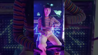 عايش وحيد   لو في بينكو راجل اشتريه   بازوكا الاردني   توزيع حمدين   ح دندنها