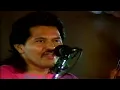 The Makaha Sons of Ni'ihau - "Kaho`olawe"  - Iolani Palace 1993 - マカハサンズ